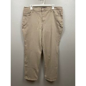 Gloria Vanderbilt women’s jeans sz 18w tan